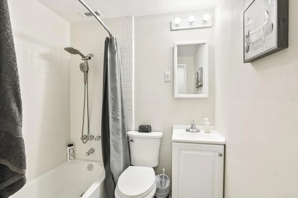 9452 Larrabee Avenue, San Diego, California 92123 home-pic-17